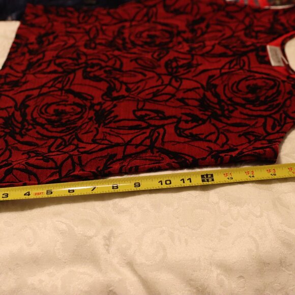 Beautiful Red and Black Chico's Travelers Tank Size 3 (XL) - Picture 7 of 12
